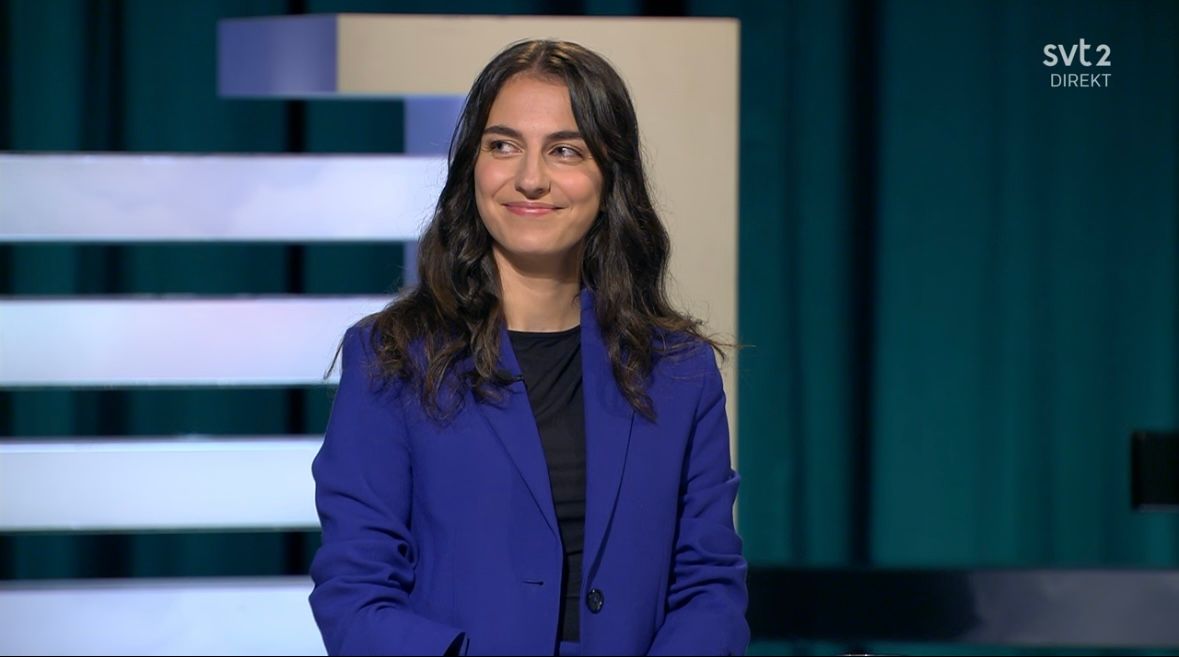 Romina Pourmokhtari (L) Foto: SVT