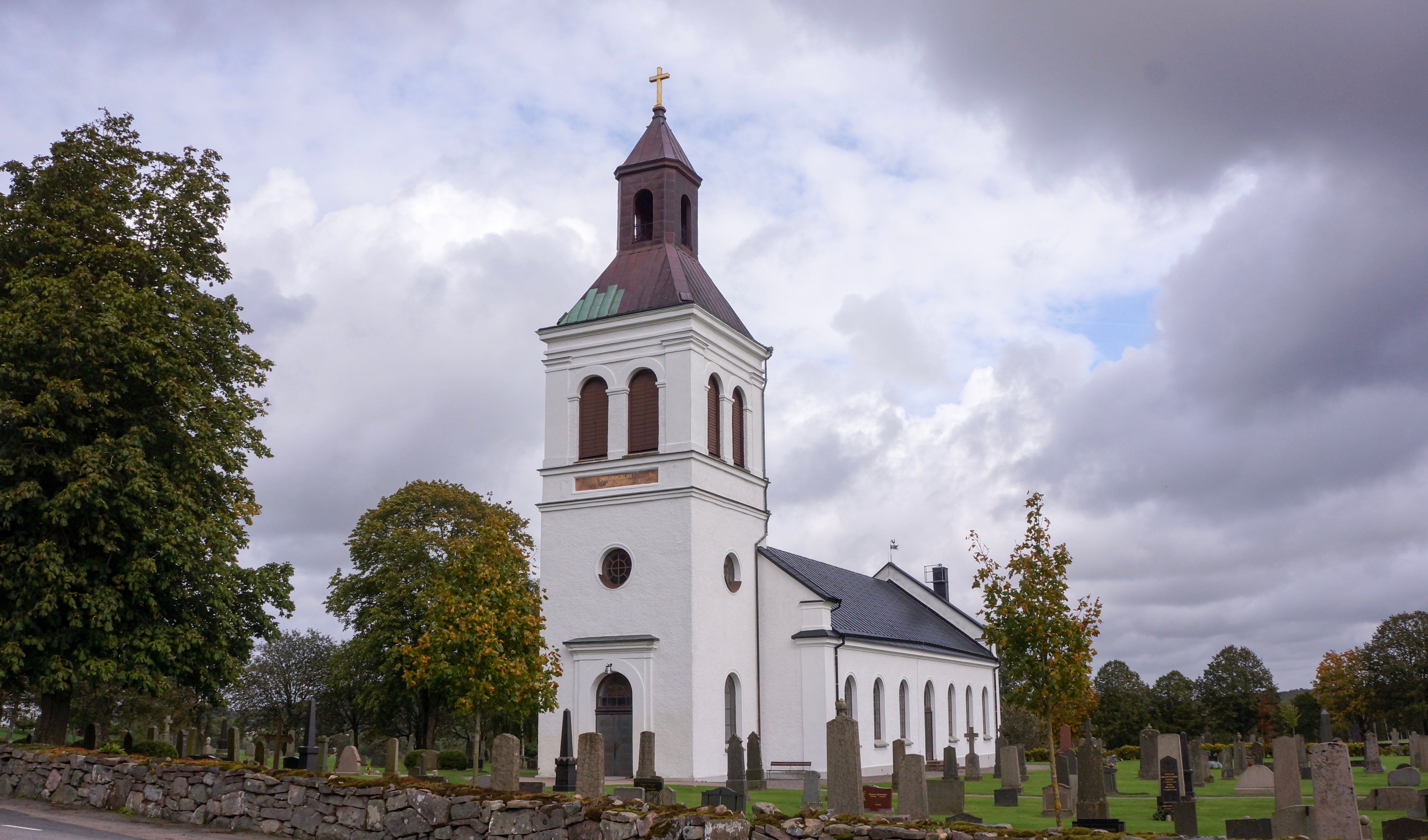 Ljungbykyrka2.jpeg