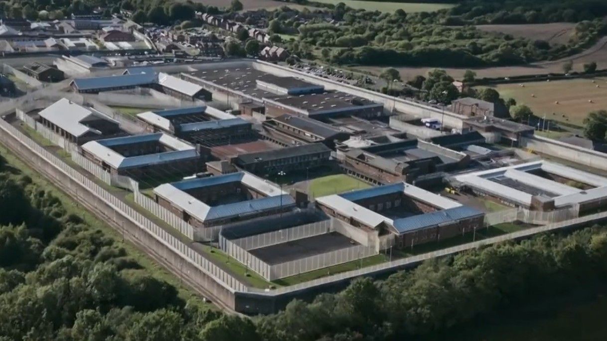 HMP Frankland i County Durham, väven kallat "Monster Mansion", är ett av Storbritanniens mest ökända fängelser som hyser några av landets värsta förbrytare. Här ska Vickrum Digwa avtjäna sitt straff . (Foto: Faksimil X)&nbsp;