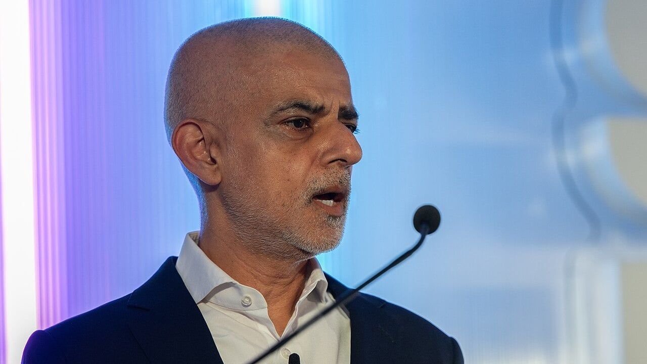 SadiqKhan.jpg