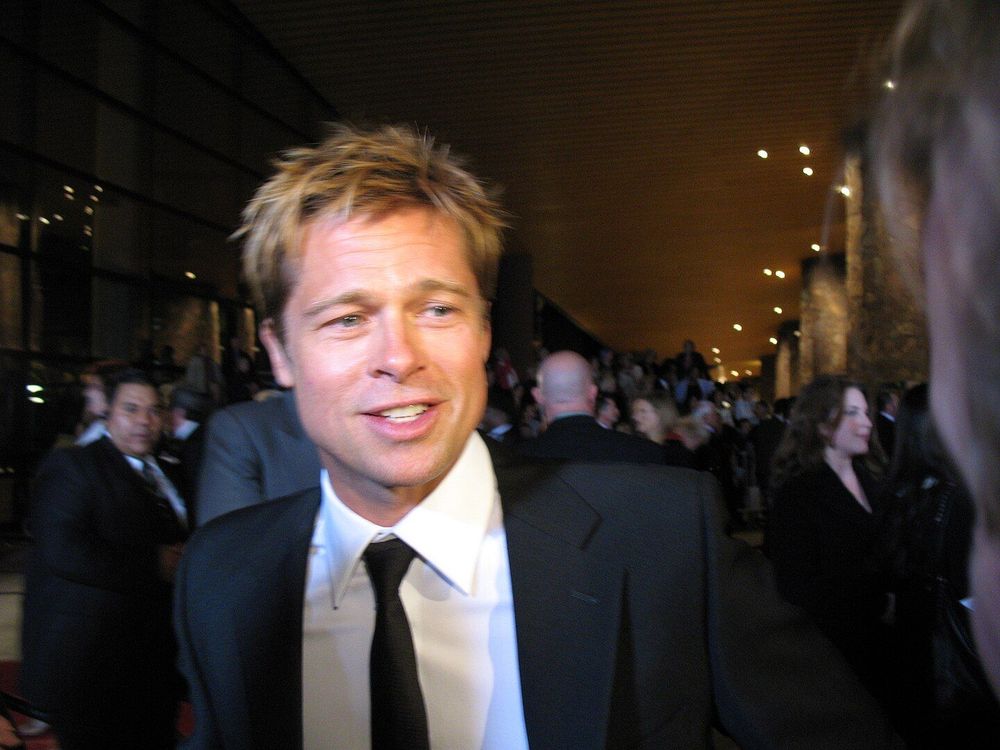 1440px-BradPittpalmfilmfestival.jpg
