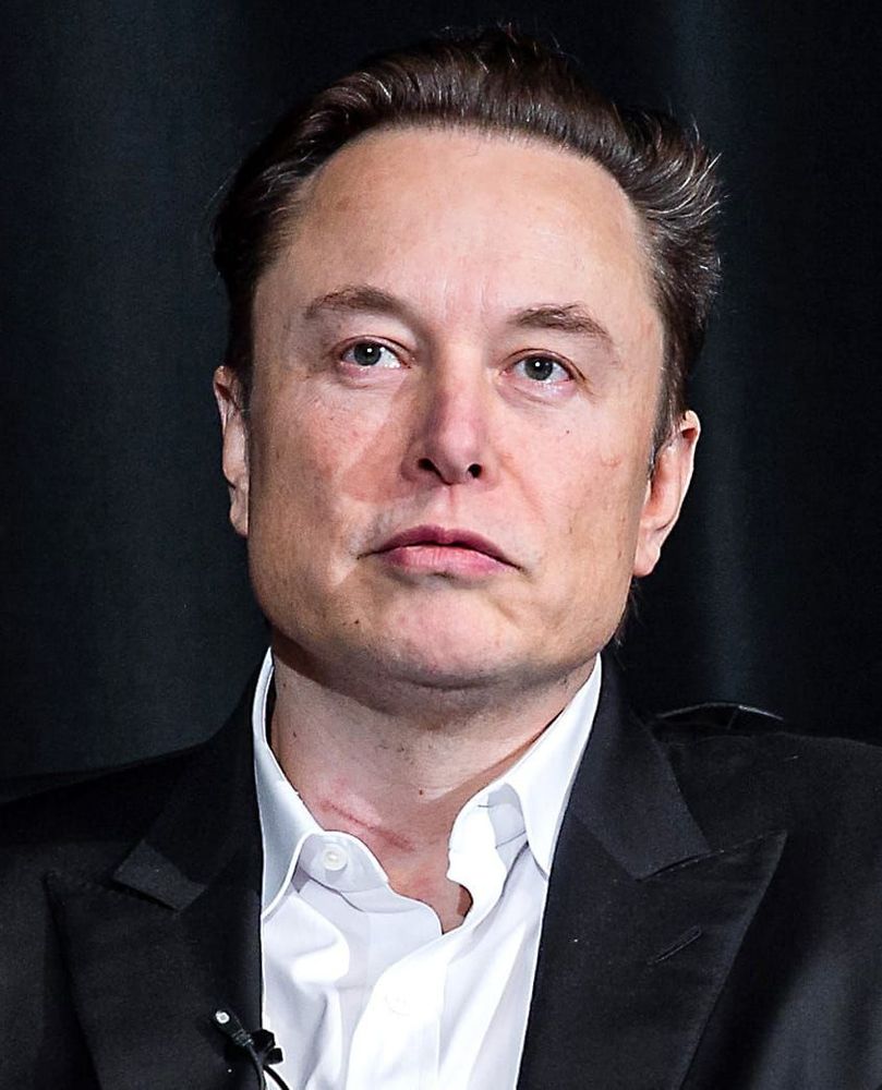 Elon_Musk_Colorado_2022_-cropped-.jpg