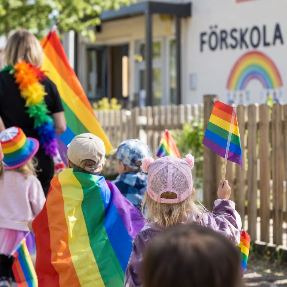 Förskolor rundar JO:s pridekritik – kallar det ”Normkreativa veckan”