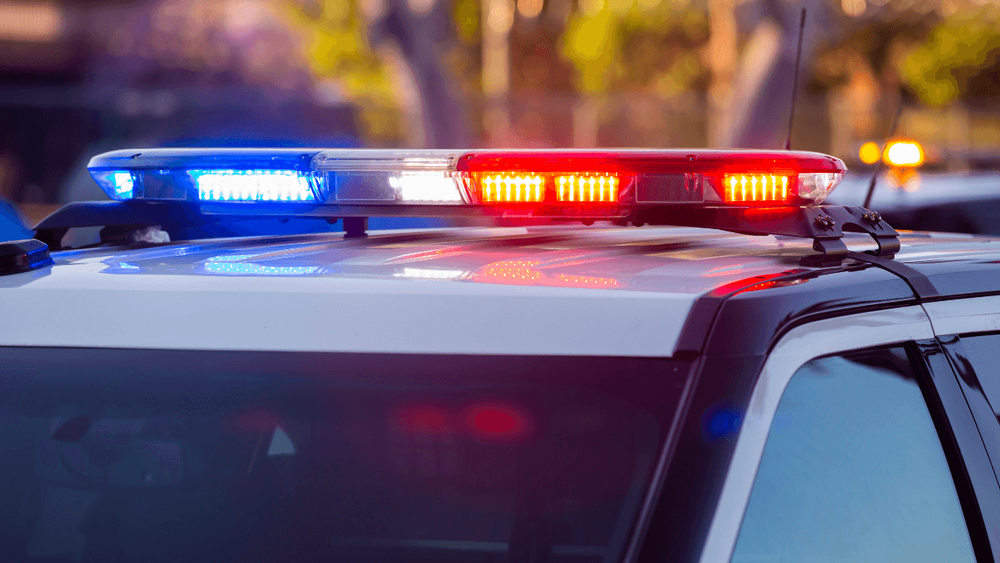 Polisen om det misstänkta mordförsöket vid skola: "Under 15 år"