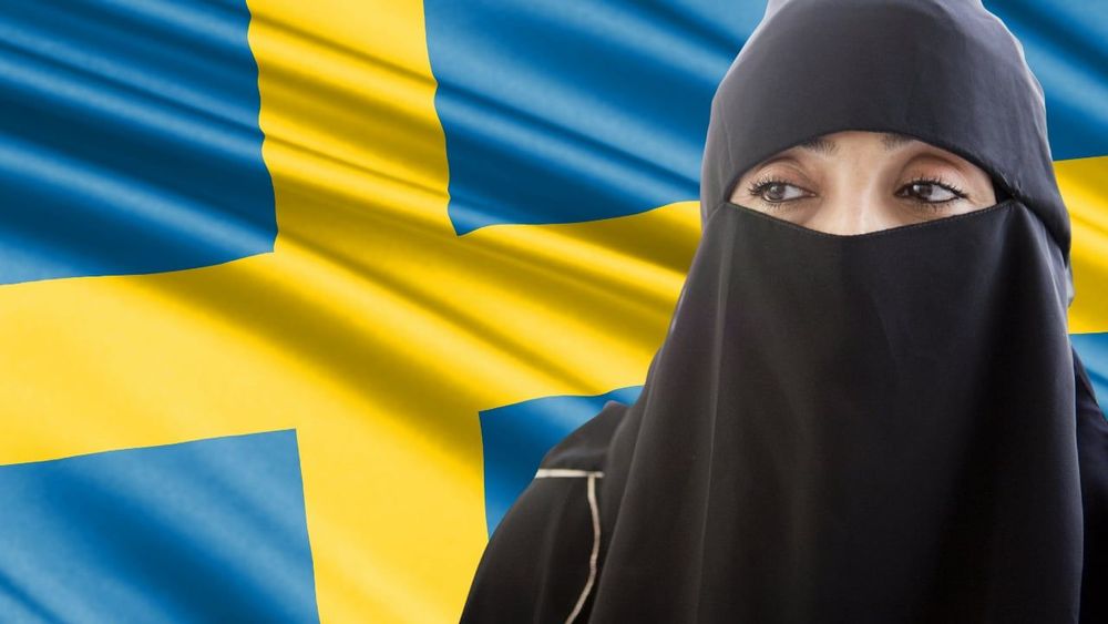 Kopia-av-Copy-of-Copy-of-Copy-of-Riks-varumärkesmall-58.png