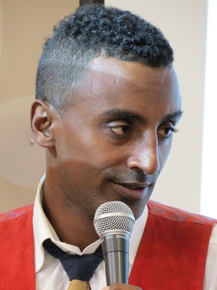 Marcus_Samuelsson_2012_-cropped-.jpg