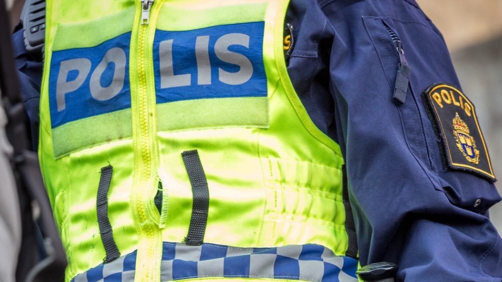 Man svårt knivhuggen – Säpo utreder hatbrott