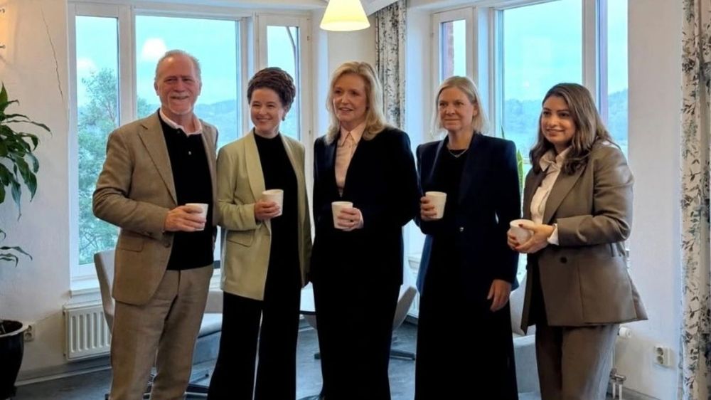 Rödgröna mötet över: Diskuterade inte regeringsfrågan
