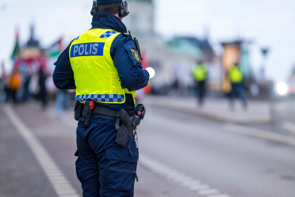 polis.jpg