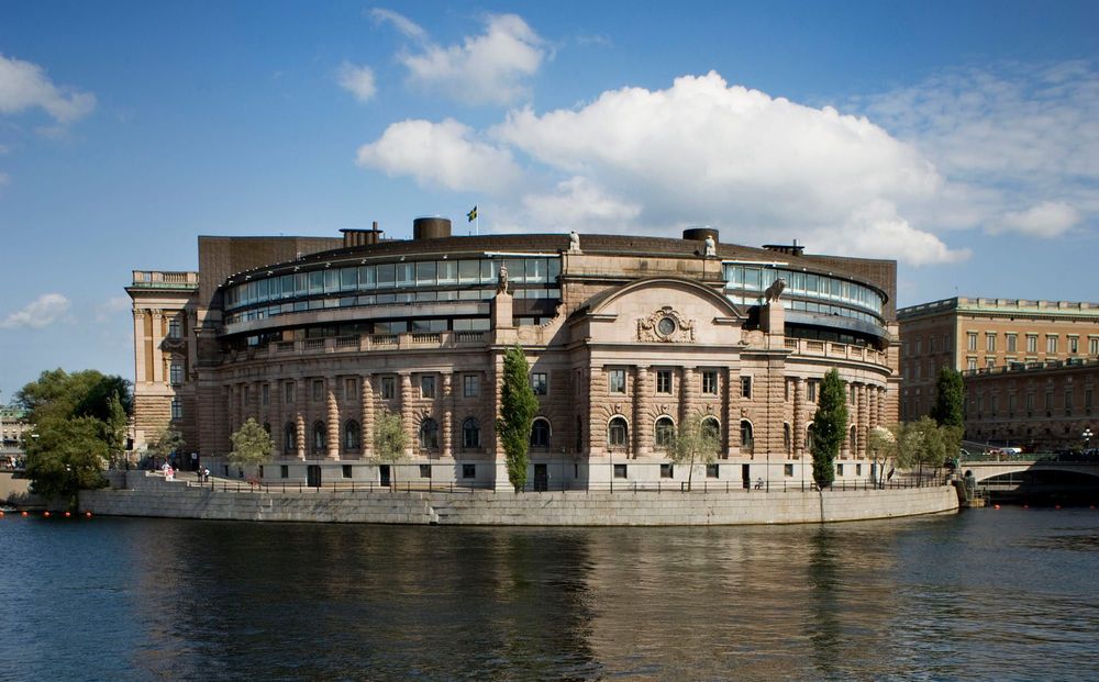 riksdagshuset-20091204HJL_1-1449108065.jpg