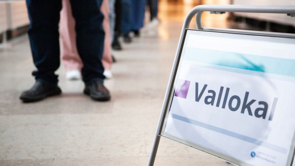 85 procent av muslimska väljare stödjer S, V eller MP