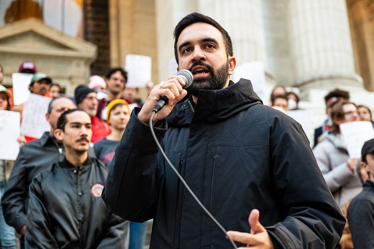 New York-socialist kopplas till Qatar och Hamas