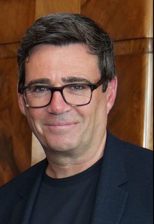 Andy Burnham säkrar parlamentariskt stöd för att bli premiärminister