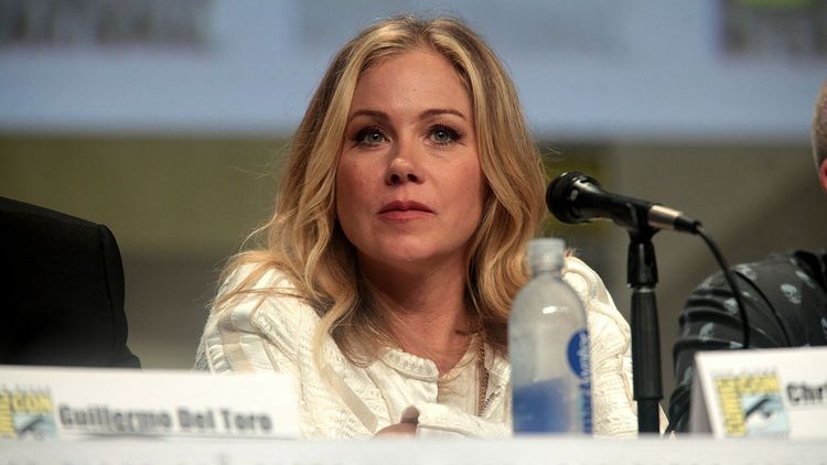 Christina Applegate inlagd på sjukhus i Los Angeles 