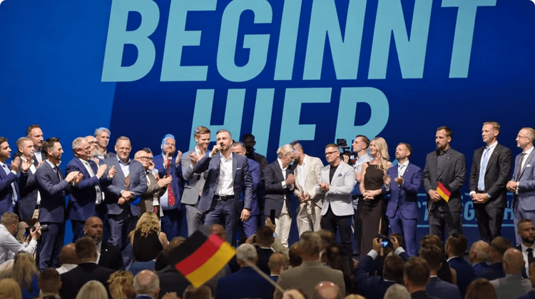 Tyska AfD når rekordnivå – koalitionen  backar 