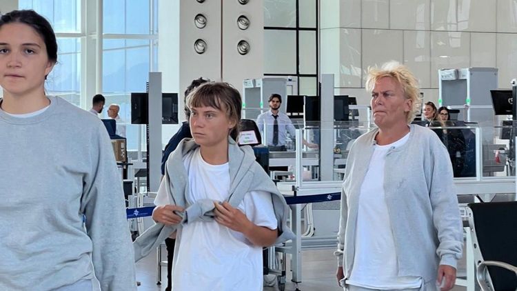 Greta Thunberg deporterad från Israel