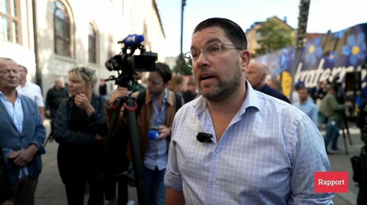 SVT gjorde rättelse på Åkessons citat i Rapport: "Ni är rätt kassa"
