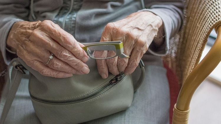 Våg av inbrottsförsök mot äldre - flera äldreboenden utsatta