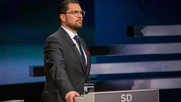 Jimmie Åkesson öppen för svenska kärnvapen