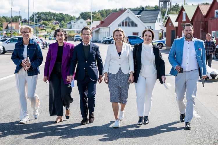 Tidöpartierna: Sänk straffåldern till 13 år