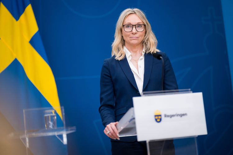Regeringen presenterar nya satsningar mot ungdomsrekrytering till gängkriminalitet