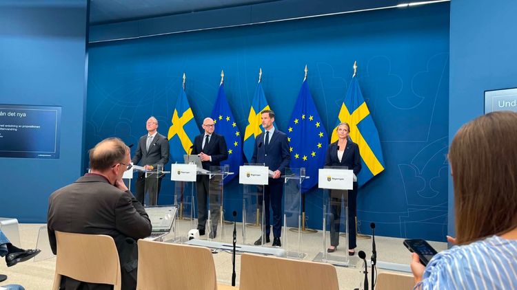 Arbetskraftsinvandring för vissa yrken förbjuds