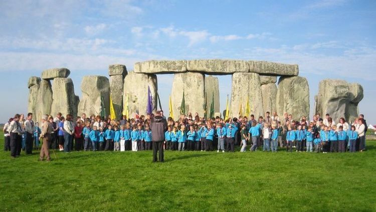 Muslimsk scoutförening lät barn måla Hamas‑slogan  
