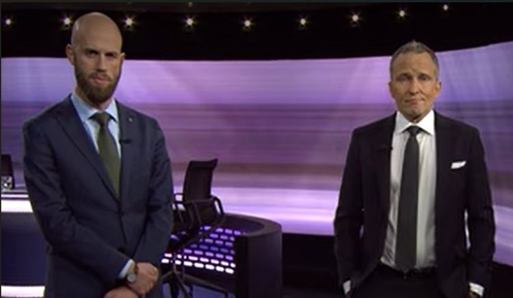 Carl-Oskar Bohlin kritiserar SVT: "Tondövt och märkligt"