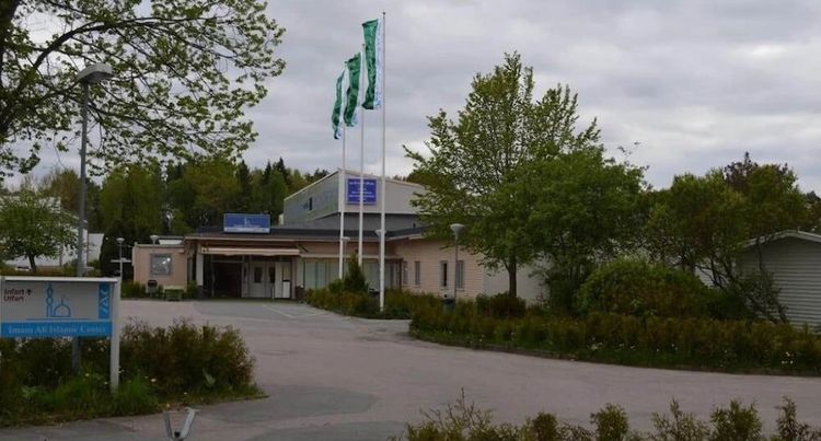 Moské klassad som säkerhetshot måste betala tillbaka stöd