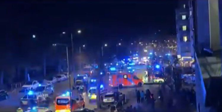 Flera skadade efter att man kört in i flera personer i Berlin