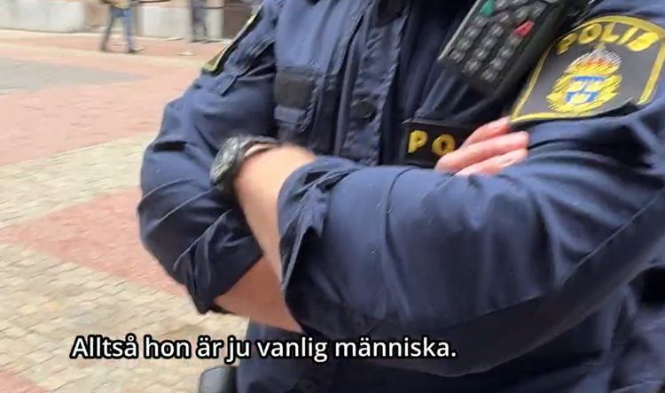 Polisens märkliga uttalande efter att ha vägrat gripa aktivisten som angrep Stegrud (SD): "Hon är ju inte som kungen"