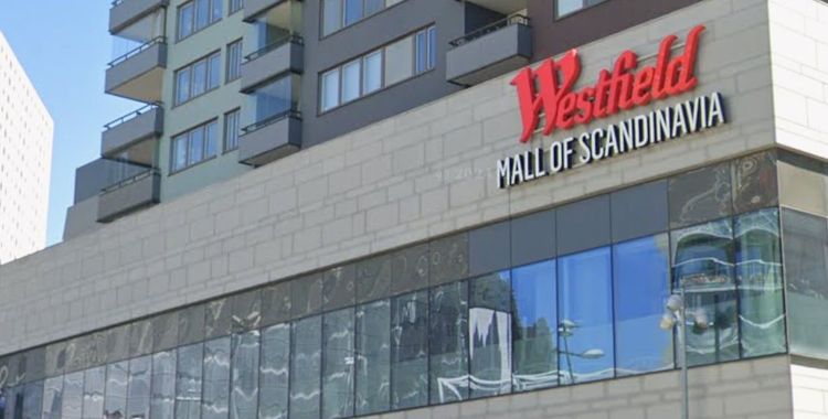 Rån på Mall of Scandinavia – ung man överfallen på toalett