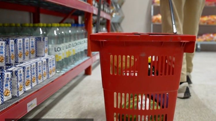 Inflationen halverades i april – lägre matpriser bakom nedgången