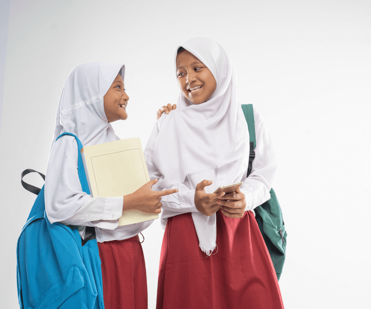 Slöjförbud i österrikiska skolor - risk för böter och fängelse vid upprepade överträdelser