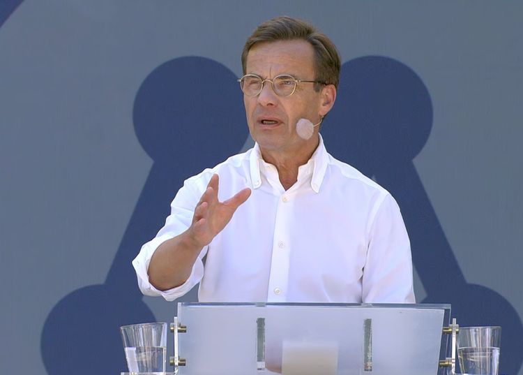 Statsministern: sänkt skatt för föräldrar
