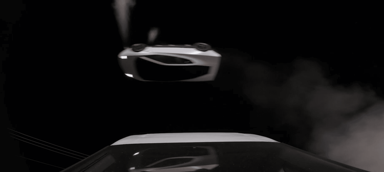 Elon Musk visar upp flygande bil – ny modell av Roadster kommer 2028