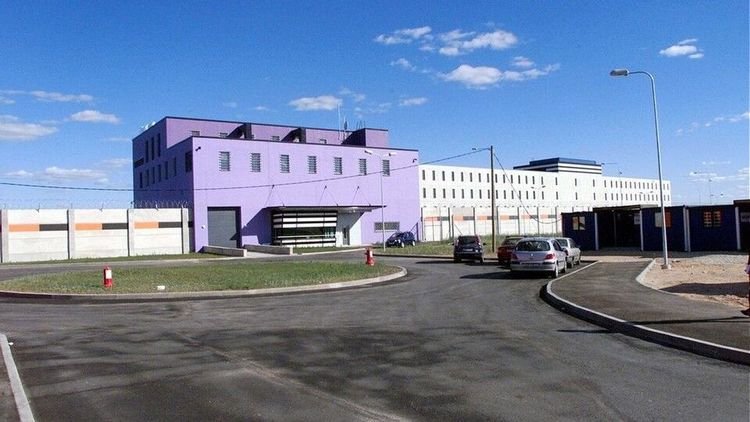 Riksdagen röstar ja: Sverige ska hyra fängelseplatser i Estland