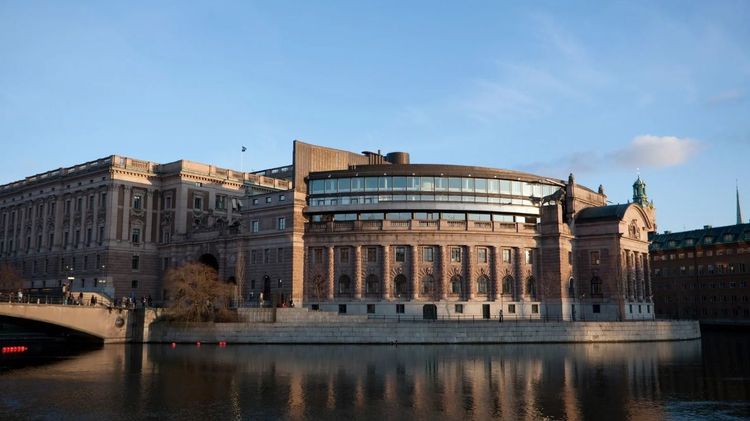 SD-riksdagsman lämnar – utreds för barnpornografibrott