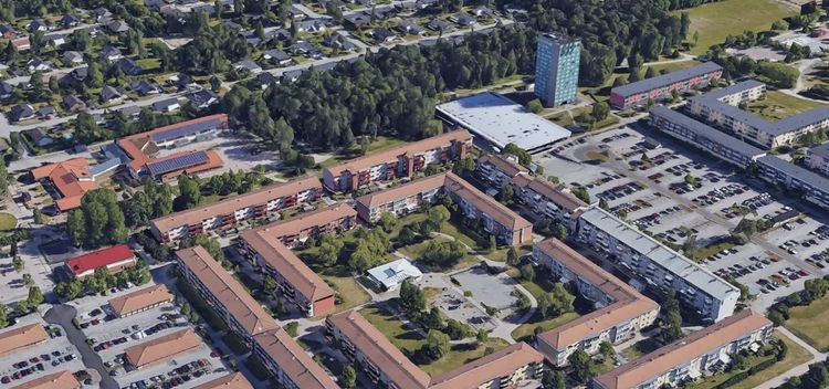 Handgranat kastad in i lägenhet i Västerås