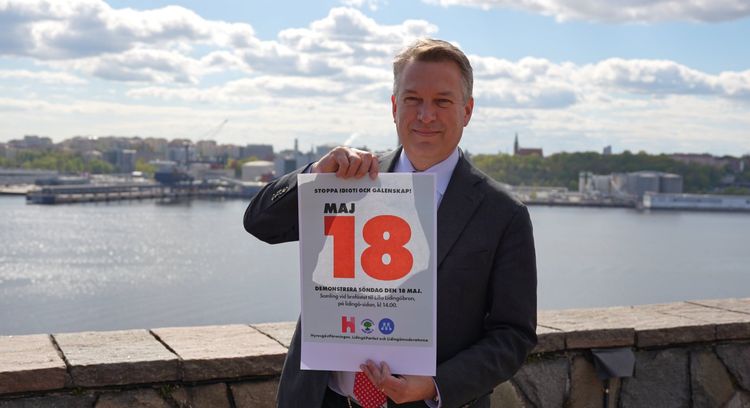 Daniel Källenfors (M) i storbråk mot Socialdemokraterna i Stockholm: "Förberett kampsånger"