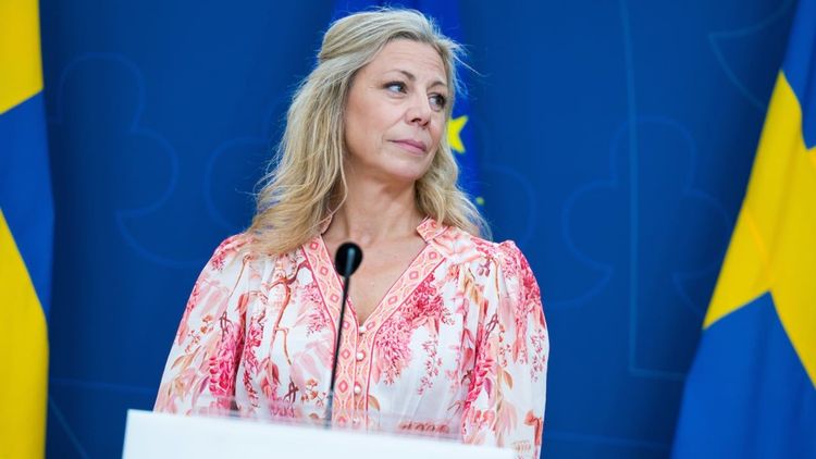 Sverigedemokraterna kritiserar förslag om att byta ut ordet 'kvinna' mot 'den som är gravid'