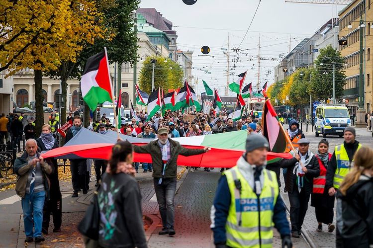 Demonstration utanför Volvo i Malmö: "Troligen propalestinsk"