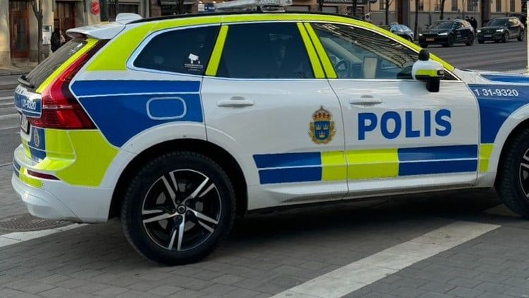 Misstänkt mordförsök i centrala Boden – man i 30-årsåldern efterlyst