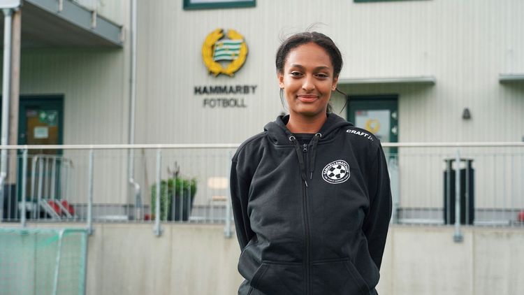 Fritidsledaren Saba, 24, sköts ihjäl under fotbollsmatch för ungdomar