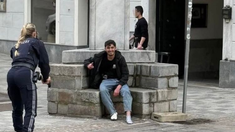 Fjortonåring död och fyra skadade efter knivattack i Österrike

