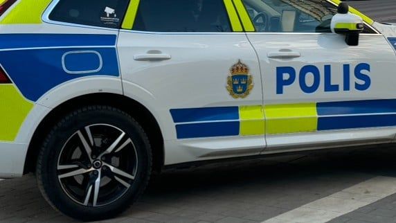 polis1.jpeg