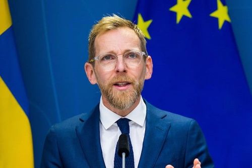 Regeringen utreder obligatoriska språktest för små barn